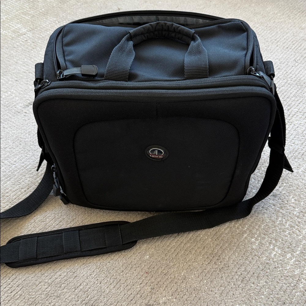Black Tamrac camera Bag
